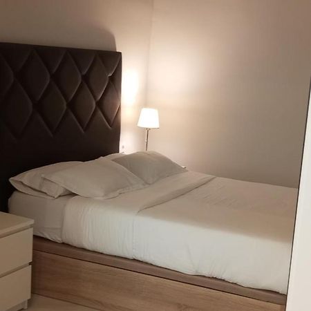 Apartamentos Marina Beach Валенсия Экстерьер фото